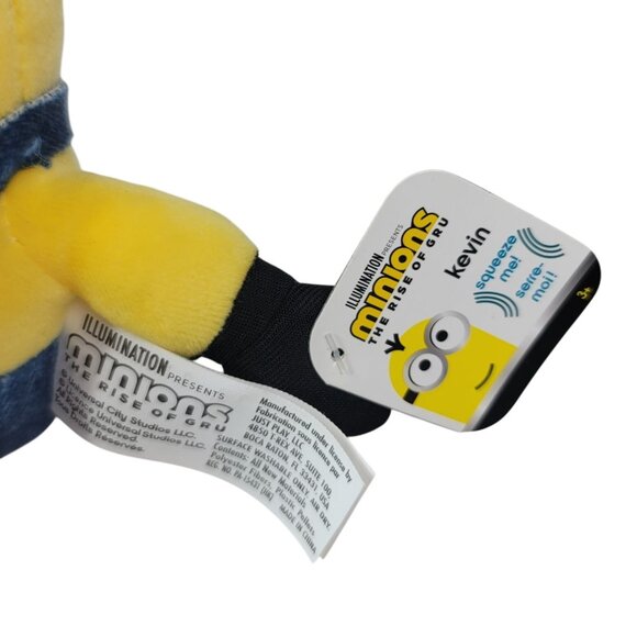 Minions Rise of Gru Kevin Plush Beans Sits Squeeze Me Illumination Universal NWT - Picture 8 of 10